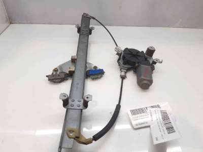 ELEVALUNAS DELANTERO DERECHO NISSAN ALMERA TINO (2000-2006) 2.2 DCI 115CV 2184CC - L.7623448 / 80700BM705