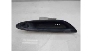 MANDO ELEVALUNAS DELANTERO DERECHO MAZDA MPV II (2002-2006) 2.0 DI 136CV 1998CC - L.7666109 / LC63684L