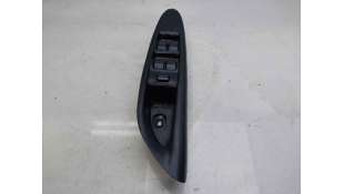 MANDO ELEVALUNAS DELANTERO IZQUIERDO MAZDA MPV II (2002-2006) 2.0 DI 136CV 1998CC - L.7666116 / LD6266350A 2