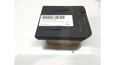 CAJA RELES / FUSIBLES RENAULT MEGANE II (2005-2009) 1.9 DCI 131CV 1870CC - L.7680136 / 8200481866