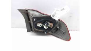PILOTO TRASERO DERECHO TOYOTA COROLLA SEDÁN (2006-2014) 1.4 D-4D (NDE150) 90CV 1364CC - L.7680424 / 8155112A10 2