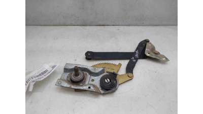 ELEVALUNAS TRASERO DERECHO FORD ESCORT IV (1986-1990) 1.3 60CV 1297CC - L.7703865 / 1640142
