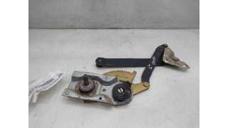 ELEVALUNAS TRASERO DERECHO FORD ESCORT IV (1986-1990) 1.3 60CV 1297CC - L.7703865 / 1640142