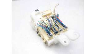 CAJA RELES / FUSIBLES TOYOTA AURIS (2012-2018) 1.8 HYBRID (ZWE186) 99CV 1798CC - L.7703998 / 8273012X80A 2