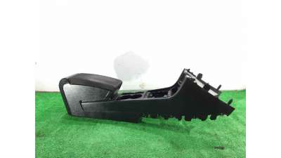APOYABRAZOS CENTRAL VOLKSWAGEN PASSAT (2010-2014) 1.6 TDI 105CV 1598CC - L.7704352 / 3C0863319AQ
