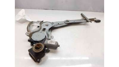 ELEVALUNAS TRASERO IZQUIERDO TOYOTA COROLLA VERSO (2005-2009) 2.2 D-4D (AUR10) 136CV 2231CC - L.7724142 / 698400F020