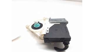 MOTOR ELEVALUNAS DELANTERO IZQUIERDO SEAT LEON (2005-2010) 2.0 TDI 140CV 1968CC - L.7724854 / 1P0837401A