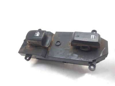 MANDO ELEVALUNAS DELANTERO DERECHO HYUNDAI SANTA FÉ II (2006-2009) 2.2 CRDI GLS 150CV 2188CC - L.7733145 / 935752B000S4