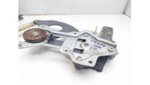 ELEVALUNAS TRASERO DERECHO MITSUBISHI GALLOPER (1998-2003) 2.5 TD INTERCOOLER 99CV 2476CC - L.7751534 / HR513340 2