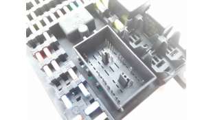 CAJA RELES / FUSIBLES LAND ROVER RANGE ROVER EVOQUE (2011-2019) - L.7761386 / GJ3214F041AB 2