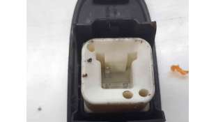 MANDO ELEVALUNAS TRASERO IZQUIERDO MITSUBISHI MONTERO III (2000-2006) 3.2 DI-D (V68W) 160CV 3200CC - L.7783068 / MR445659 2