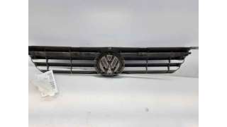 REJILLA DELANTERA VOLKSWAGEN POLO (1995-1999) 60 1.4 60CV 1390CC - L.7814686 / 6N0853651D