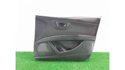 GUARNECIDO PUERTA DELANTERA DERECHA SEAT LEON (2012-) 1.6 TDI 105CV 1598CC - L.7815797 / 5F0732397