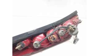 PILOTO TRASERO DERECHO FORD MONDEO III TURNIER (2000-2007) 2.5 V6 24V 170CV 2495CC - L.7820743 / 1S7113404C