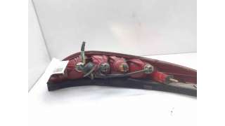 PILOTO TRASERO DERECHO FORD MONDEO III TURNIER (2000-2007) 2.5 V6 24V 170CV 2495CC - L.7820743 / 1S7113404C