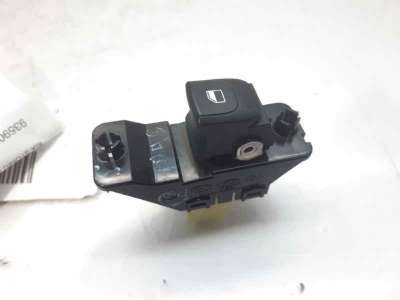MANDO ELEVALUNAS TRASERO DERECHO KIA STONIC (2017-) 1.0 T-GDI 120CV 998CC - L.7824573 / 93590H8000WK