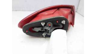 PILOTO TRASERO DERECHO ALFA ROMEO 147 (2003-2010) 1.9 JTD (937.AXF1A, 937.BXF1A) 101CV 1910CC - L.7850041 / 46556347