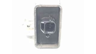 CERRADURA PUERTA DELANTERA DERECHA MITSUBISHI CARISMA (2000-2006) 1.9 DI-D (DA5A) 102CV 1870CC - L.7857868 / M858398