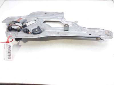 ELEVALUNAS DELANTERO DERECHO HYUNDAI SANTA FÉ I (2001-2006) 2.0 CRDI 4X4 113CV 1991CC - L.7875192 / 8240626000