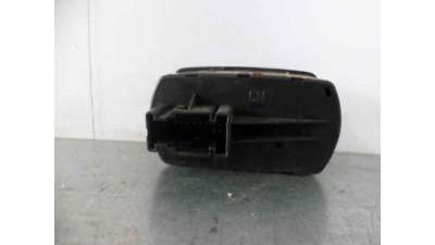 MANDO ELEVALUNAS DELANTERO IZQUIERDO OPEL CORSA D  - M.379660 / 13258521AA
