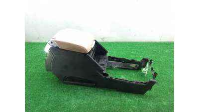 APOYABRAZOS CENTRAL LAND ROVER RANGE ROVER III (2010-2012) 4.4 D 4X4 313CV 4367CC - L.7900098 / FJZ500130XXX