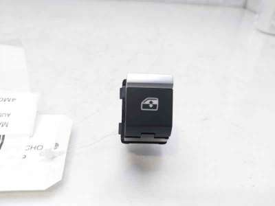 MANDO ELEVALUNAS DELANTERO DERECHO AUDI A4 AVANT (2015-) - L.7901567 / 4M0959855