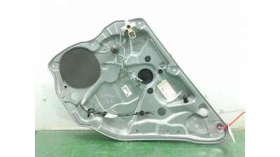 ELEVALUNAS TRASERO DERECHO VOLKSWAGEN POLO (2001-2007) 1.2 12V 64CV 1198CC - L.7904010 / 6Q4839402