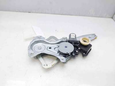 ELEVALUNAS TRASERO DERECHO TOYOTA VERSO (2009-2018) 1.6 (ZGR20) 132CV 1598CC - L.7910310 / C39429100