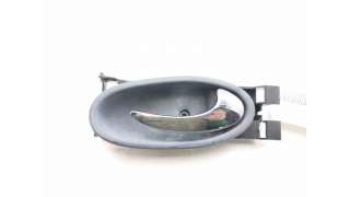 MANETA INTERIOR DELANTERA DERECHA OTROS VEHICULOS - L.7910967 / UR30244
