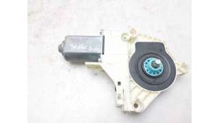 MOTOR ELEVALUNAS DELANTERO DERECHO AUDI A4 (2007-2015) - L.7940178 / 8K0959802A