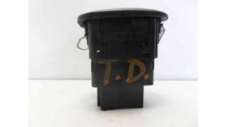MANDO ELEVALUNAS TRASERO DERECHO PEUGEOT 406 BERLINA  - M.439596 / PA66GF30