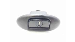 MANETA EXTERIOR PORTON RENAULT MEGANE I CLASSIC (1999-2003) 1.6 16V (LA00, LA04, LA0B, LA11, LA16, LA19, LA1J, LA1K,... 107