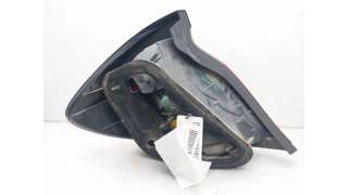 PILOTO TRASERO DERECHO MERCEDES-BENZ CLASE C COUPÉ (2003-2008) C 200 CDI (203.707) 122CV 2148CC - L.7954520 / A2038200664