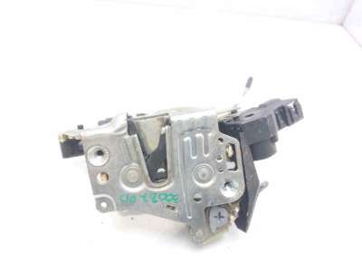 CERRADURA PUERTA DELANTERA DERECHA MERCEDES-BENZ CLASE C (1993-2000) C 220 D (202.121) 95CV 2155CC - L.7958532 / 2028200409