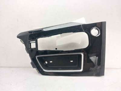 CONSOLA CENTRAL PEUGEOT 3008 SUV (2016-) 2.0 BLUEHDI 180 181CV 1997CC - L.7964593 / 9815049277