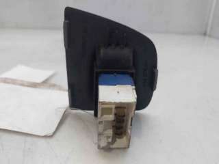 MANDO ELEVALUNAS DELANTERO DERECHO FIAT DOBLO LIMUSINA (2003-) 1.9 JTD 105CV 1910CC - L.7966203 / 735402417