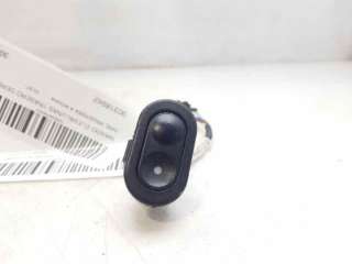 MANDO ELEVALUNAS TRASERO DERECHO OPEL FRONTERA A (1995-1998) 2.8 TD (5BMWL4, 5BSUD2) 113CV 2771CC - L.7967912 / 90318942