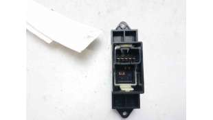 MANDO ELEVALUNAS DELANTERO DERECHO MITSUBISHI ASX (2010-) 1.6 MIVEC 117CV 1590CC - L.7968075 / MR5879 2