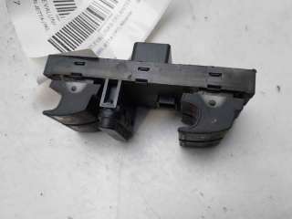 MANDO ELEVALUNAS DELANTERO IZQUIERDO VOLKSWAGEN JETTA III (2005-2010) 1.9 TDI 105CV 1896CC - L.7976634 / 1K4959857