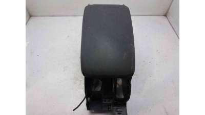 APOYABRAZOS CENTRAL VOLKSWAGEN GOLF VI VARIANT (2009-2014) - L.7976803 / 1K5864251C