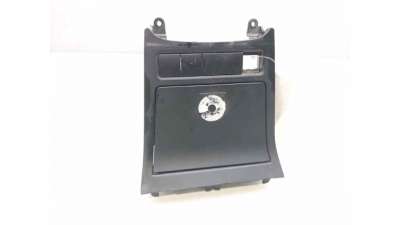 CENICERO VOLKSWAGEN GOLF VI VARIANT (2009-2014) - L.7976822 / 5K0857961A