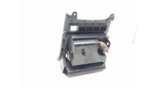 CENICERO VOLKSWAGEN GOLF VI VARIANT (2009-2014) - L.7976822 / 5K0857961A