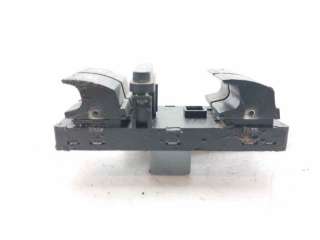 MANDO ELEVALUNAS DELANTERO IZQUIERDO VOLKSWAGEN GOLF VI VARIANT (2009-2014) - L.7976877 / 1K4959857B