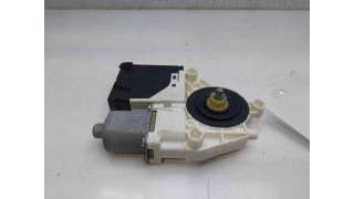 MOTOR ELEVALUNAS DELANTERO IZQUIERDO VOLKSWAGEN GOLF VI VARIANT (2009-2014) - L.7976904 / 1K5837401AR