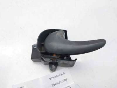 MANETA INTERIOR DELANTERA DERECHA MERCEDES-BENZ SPRINTER 5-T CAJA/CHASIS (2001-2006) - L.7984201 / 806713W40A