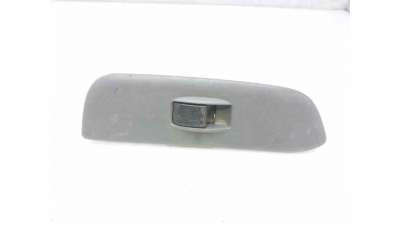 MANDO ELEVALUNAS DELANTERO DERECHO TOYOTA RAV 4 II (2001-2005) 2.0 D 4WD (CLA20, CLA21) 116CV 1995CC - L.7984609 / 74231421