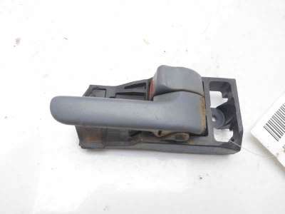 MANETA INTERIOR TRASERA DERECHA TOYOTA RAV 4 II (2001-2005) 2.0 D 4WD (CLA20, CLA21) 116CV 1995CC - L.7984629 / 6920530150B