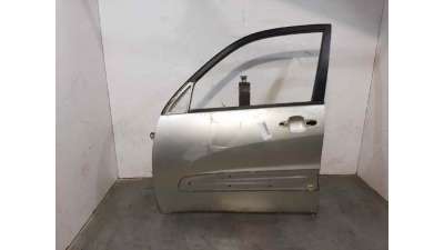 PUERTA DELANTERA IZQUIERDA TOYOTA RAV 4 II (2001-2005) 2.0 D 4WD (CLA20, CLA21) 116CV 1995CC - L.7984678 / 6700242080