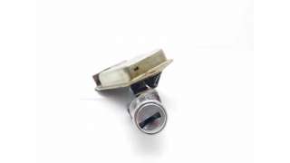 CERRADURA PUERTA DELANTERA DERECHA OTROS VEHICULOS - L.7987515 / 7702035488