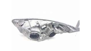 FARO DERECHO FORD OTOSAN TAUNUS (1989-1994) - L.7989064 / JK2113D152BG